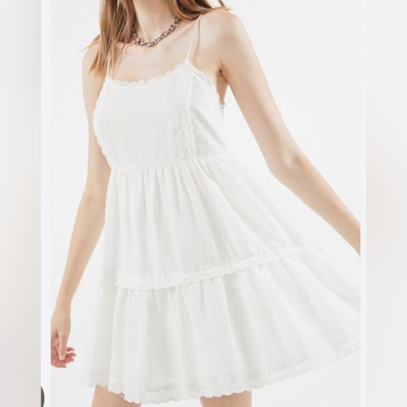 UO mini white dress - Picture 1 of 4